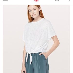 Lululemon in sequence short sleeve shirt